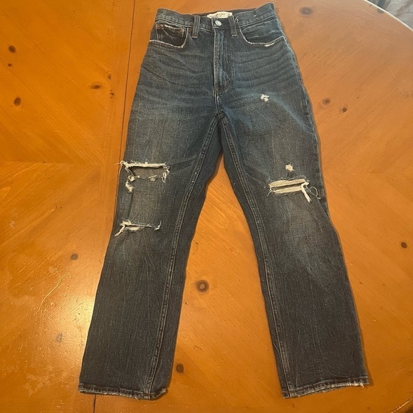 Abercrombie & Fitch Curve Love Ultra High Rise Ankle Straight Jean Distressed 24 - Picture 2 of 13